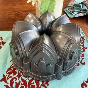 Nordic Ware Metallic Silver Decorative Bundt Pan
